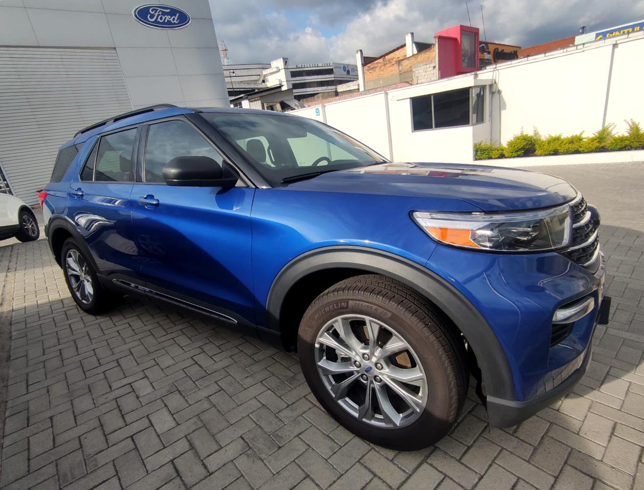 Ford – Explorer XLT Ecoboost AC 2.3 5P 4X4 TA